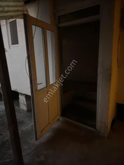 İlçe Merkezinde 2 Müstakil Ev 2 Katlı Tek Tapu 170m2 Arsa Fiyatına..evin Videosu Var