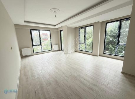 Metsa'dan Karaca Mah Çepni Konaklarında Arakat 3+1 Satılık Daire