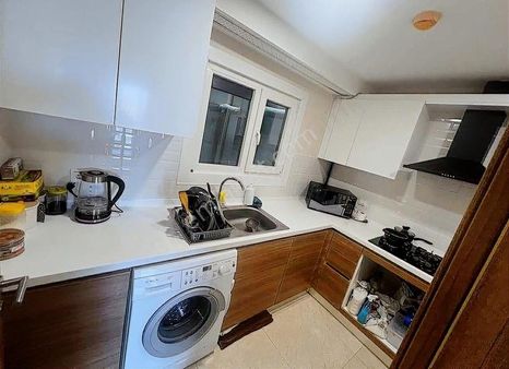 Loca Mahal'de Yüksek Kat Manzaralı 1+1 Daire(ayrı Mutfak)