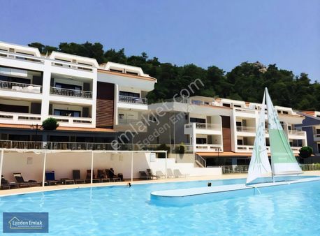 Egeden Emlak Marmaris Güvenlikli Site İçinde Deniz Manzaralı