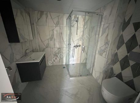 Aker Emlaktan Cumhuriyet Mahallesinde Luxury 2+1