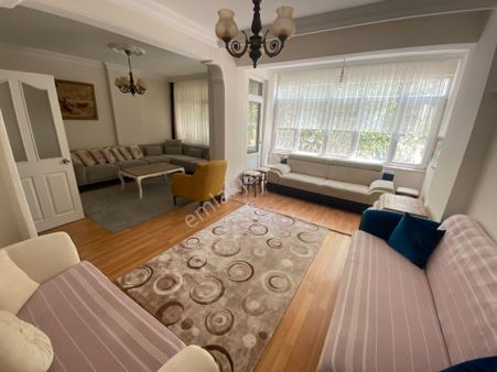 Güllük Cadde Üzeri Saraçoğlu İş Merkezi Yanı Temiz Bakımlı 2+1