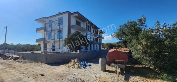 Şarköy De Işık Emlaktan Cumhuriyet Mah De 2+1 80 M2 Daire