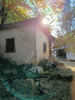 İçinde Kevgir Evi Kayıtlı Olan Arazi