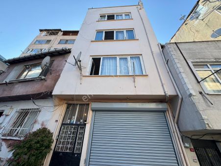 Harmantepe'de Ana Caddeye Çok Yakın Yatırımlık 1+1 Daire