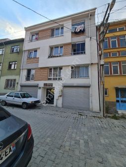 Emek Mahallesinde Tramvaya Yakın Satılık 1+1 Apart Daire