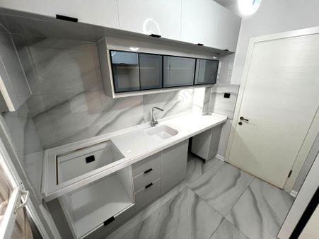 Yiğit'ten Akçayda 3+1 Denize 500 Metre Öncephe Satılık 3+1 Daire