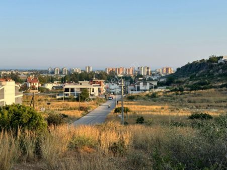 Antalya Muratpaşa'da Deniz Man. 2 Kat İmarlı Konut+ticari Arsa