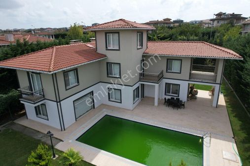 İstanbul'da Satılık Villa