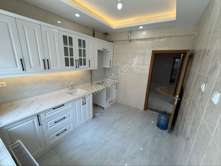 Furkan Emlaktan Saitbey Mah 1.kat 2+1 110m2 Doğalgazlı İçi Full Yapılı Fırsat Daire