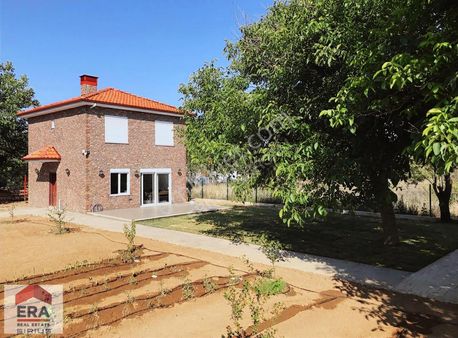 Tavas Bağlar'da Özel Tasarım Olan Villamız Satılıktır