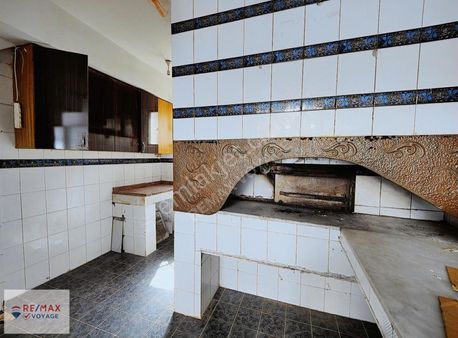 Muratpaşa Merkez Konumda Taş Fırınlı Yatırımlık Dükkan