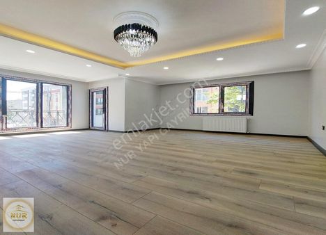 Nur Yapı'dan İskanlı Krediye Uygun 100m2 2+1 Satılık Arakat