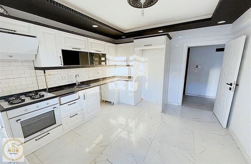 Nur Yapı'dan Metrobüse Yürüme Mesafesinde Sıfır Daire Fırsatı !