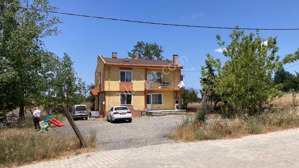 Önerlerde Okullara Yakın Müstakil Arsa