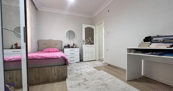 Acil! Harika Lokasyon Satılık 3+1 Yenilenmiş Daire