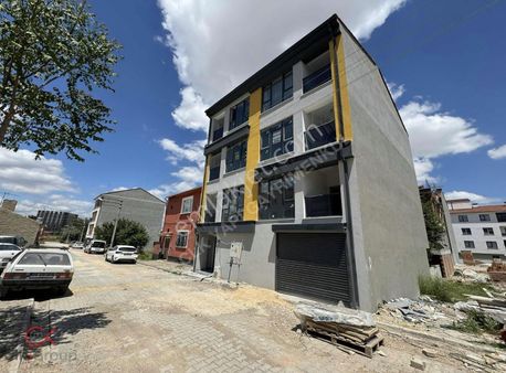 Clk Gayrimenkulden Şehir Hastanesi Yakını 2+0 Asansörlü Daire