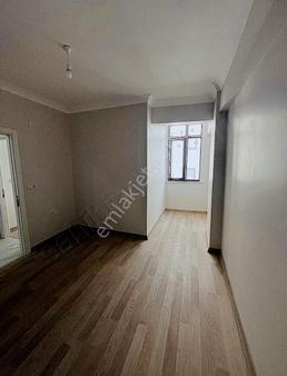 Andaç Emlaktan Satılık Daire