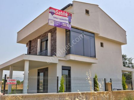 Salihleraltı Dörtyol'da Satılık Müstakil Ultra Lux Villa.