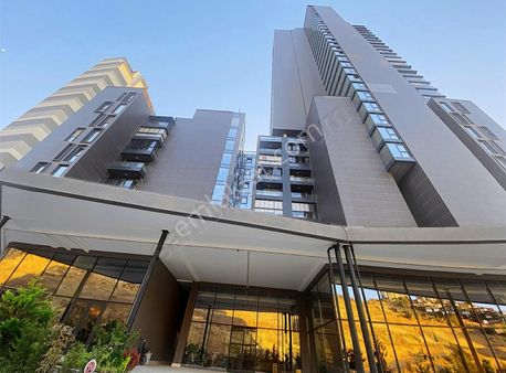 So Çayyolu Sitesinde Satılık 2+1 Eşyalı Özel Yapılı Daire