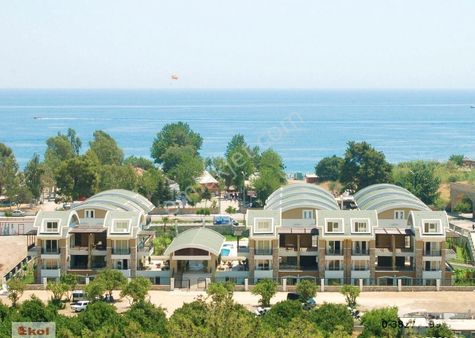 Antalya Kemer Merkezde Denize Sıfır Lüks Daireler