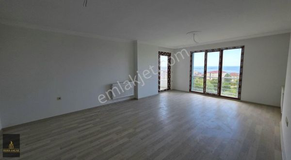 Arsin Yeşilce Sitesinde Satılık Deniz Manzaralı Daire