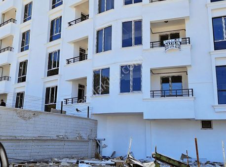 Doğa,deniz Ve Havuzlu 1+1 Satılık Daire...araç Takaslı...