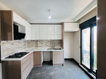 Zerdalilikte Geniş Ferah 5+1 Dubleks Daire