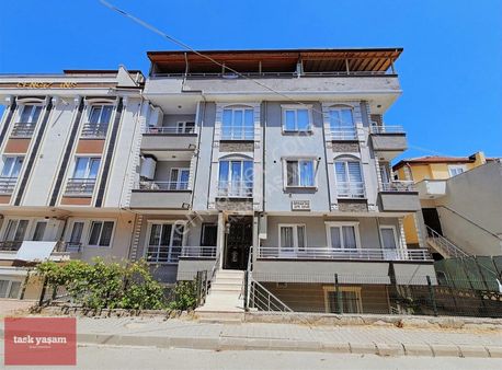 Kocaeli Körfez Denize 500myürüme Eşyalı Satılık 3+1 Dubleksdaire