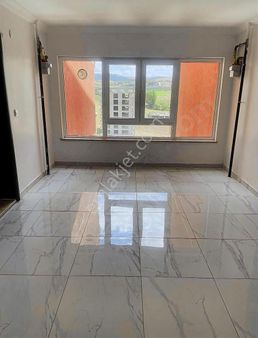 Emek Saygı Sitesinde 3+1 Geniş Balkonlu Ferah Daire