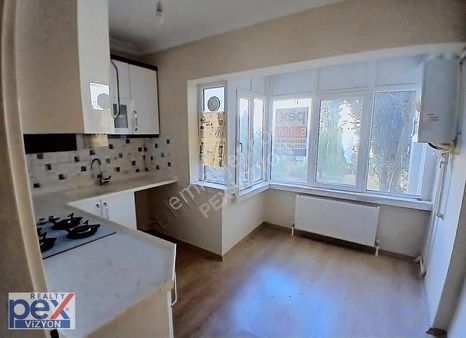 Pex Emlaktan Oğuzkentte İçi Komple Yapılı Satılık 3+1