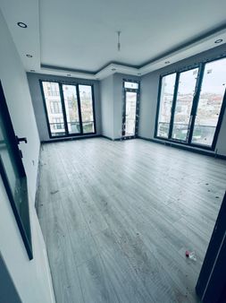 Büyükçekmece Yenimahalle'de 4+2 Sıfır Satılık Dubleks