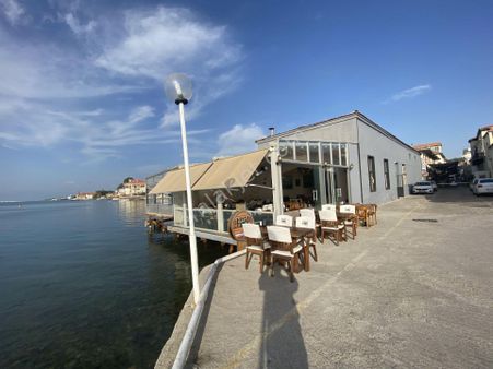 Balıkesir Ayvalık Ta Satılık Bina.denize Sıfır.
