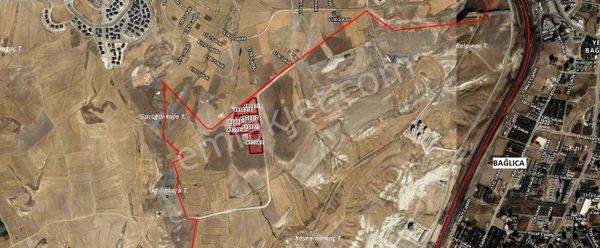 Ankara Üniversitesi Arsasına Yakın Konumda 1065 M İmarlı Arsa