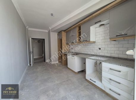 Esentepede Ş.hast 2 Km Havuzlu Ebeveyn Banyo Site İçi 2+1 Daire
