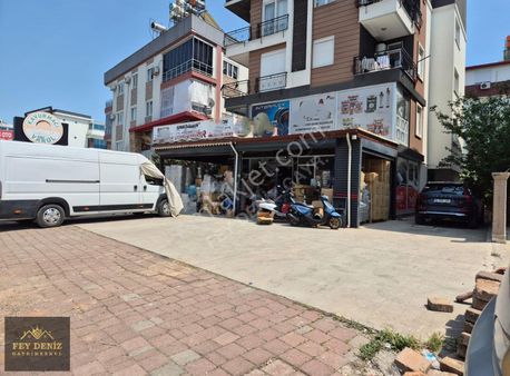 Akdeniz Yeni Sanayii'de Çok İşlek Caddede Bodrumlu 150 M2 Dükkan