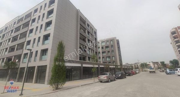 Bayraklı Adalet Mahallesi Toki Konutlarında 2+1 Satılık Daire