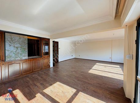 Konak İnönü Mah. Merkezi Konumda Bakımlı Satılık 3+1 Daire