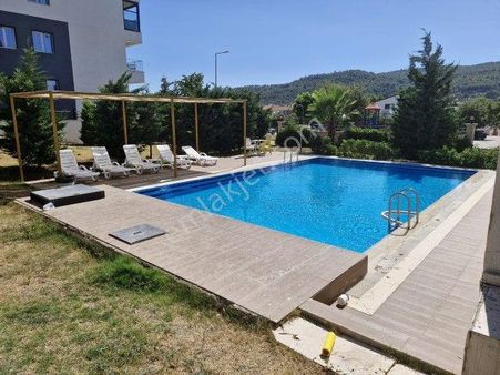 Güzelbahçede Site İçinde 2+1 Satılık Lüks Daire