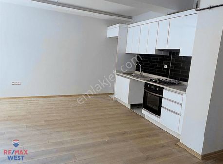 Çamdibi Tuval Yapı Satılık 1+1 Daire