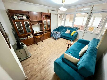 Akçay Sezgin Emlaktan Yüksek Kredili & Ayrı Mutfak Satılık 2+1 Daire