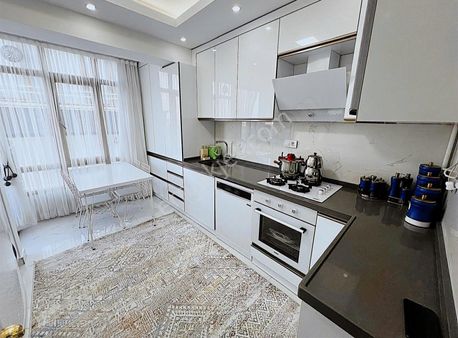 Evim Ankara'dan Osmangazi Cadde Dibi Full Yapılı Yeni Binada 3+1