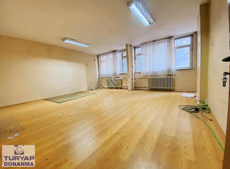 İzmit Fethiye Caddesinde Şok Fiyata Yedi Adet Ofis!!!!!