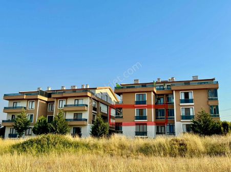 Yalova Koruköy'de Yavuz Gayrimenkul'den Satılık 2+1 Ara Kat Full Deniz Manzaralı