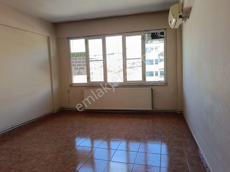 Acarlar Emlaktan Zafer Mah.katlı Otopark Karşısında 3+1-125 M2 Doğalgazlı Kiralık Daire