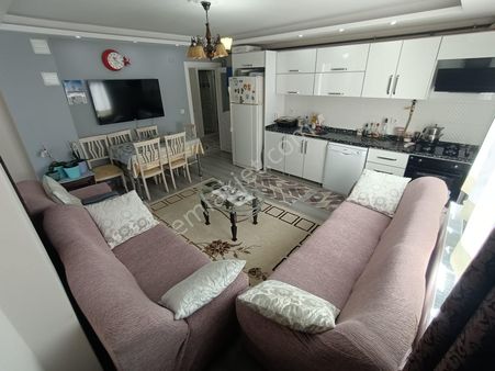 Akçay Songül Emlak Dan 2+1 Doğalgazlı Amerikan Mutfak 5 Yaşında Satılık Daire