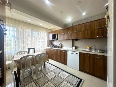 Jet'ten Altınkumda Doğa Manzaralı Bakımlı Masrafsız 3+1 Daire