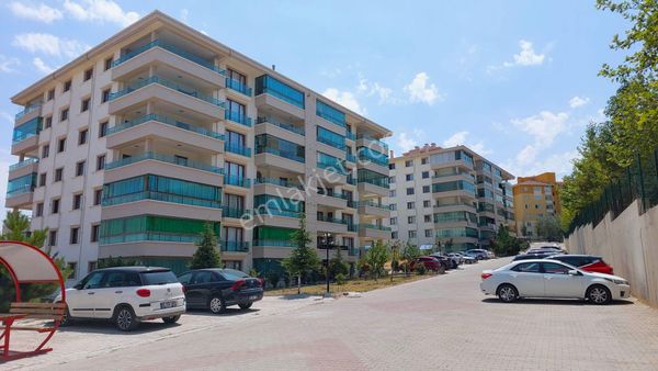 Gölbaşı Eymir Aydınlı Evler Sitesi Geniş 4+1 Satılık Daire