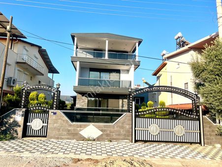 Fevzipaşa Da Satılık Ultra Lüks Vils