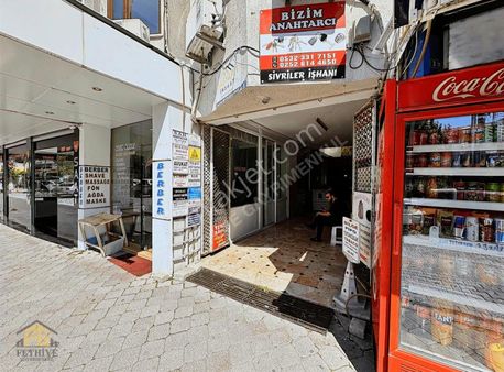 Fethiye Cumhuriyet Mah. Çarşı Merkezde Satılık Giriş Dükkan